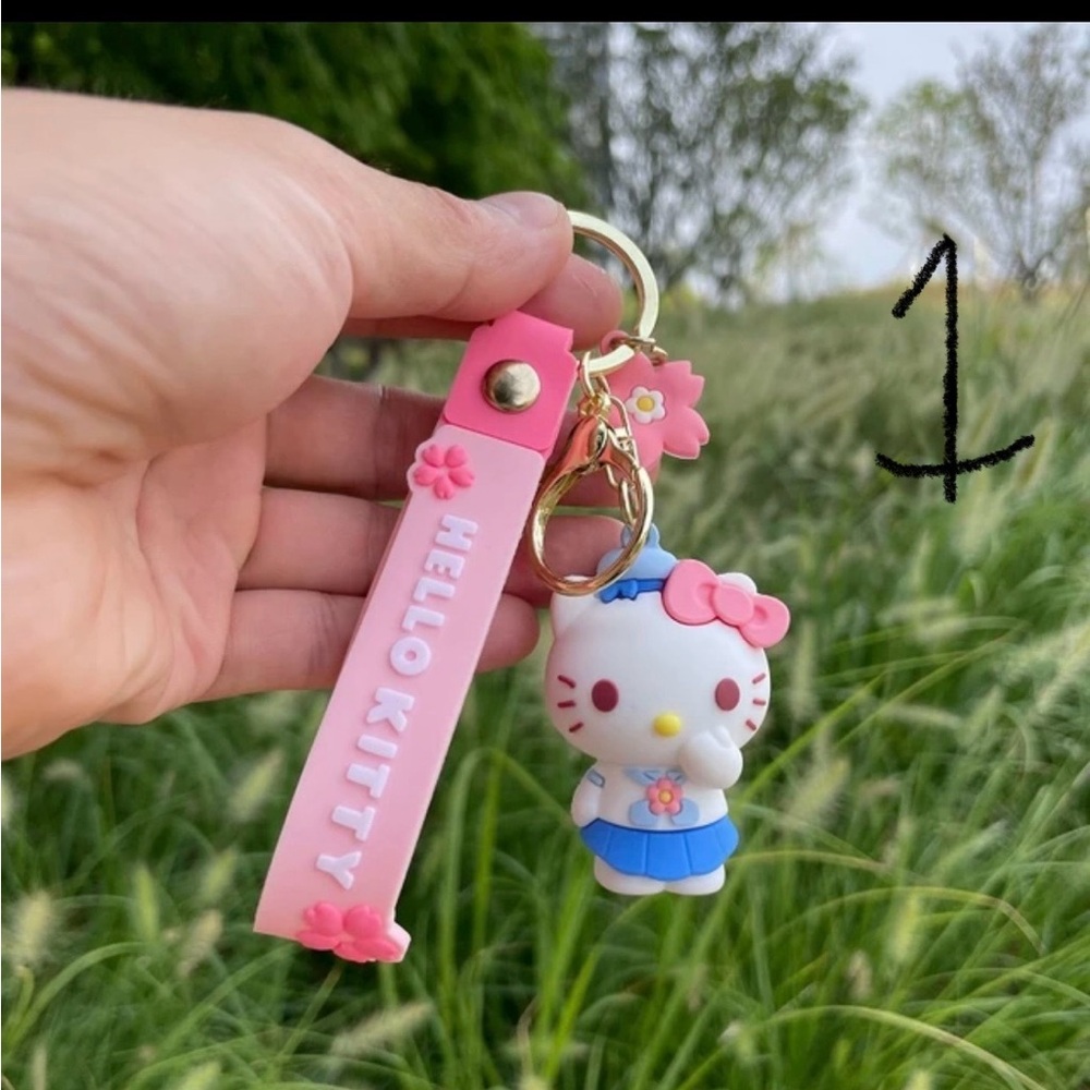 Hello Kitty and Friends Doll 10cm Anime Figurine Key Chains  Bag Ornament - Picture 2 of 6